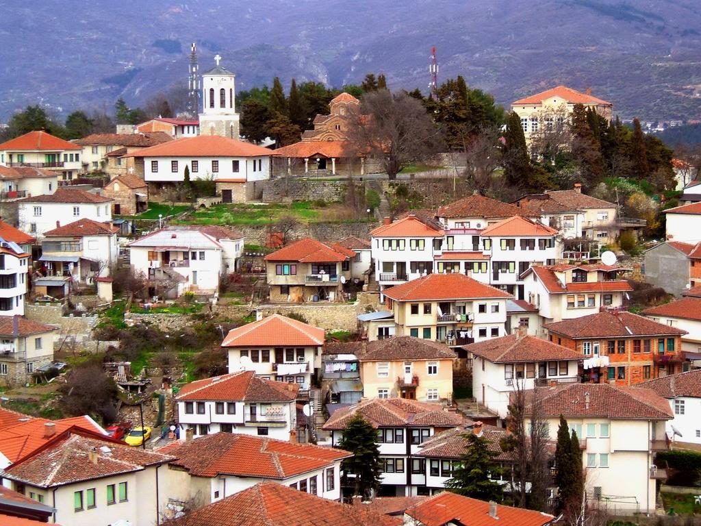 Zura Apartments Ohrid Rum bild