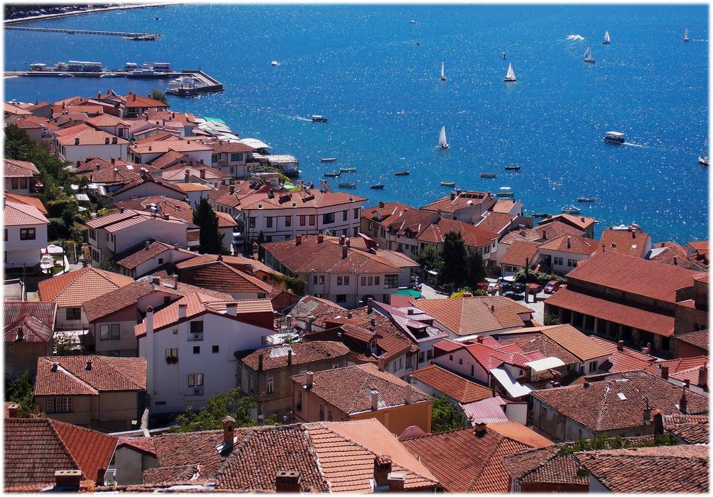 Zura Apartments Ohrid Exteriör bild